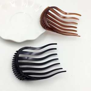 Set of wavy hair combs in black and amber brown colors for elegant ponytail styling