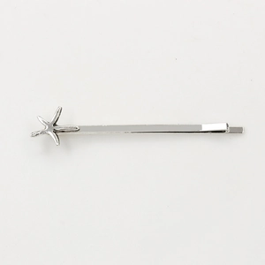 Silver starfish hair clip set with minimalist ocean-themed alloy barrette on white background