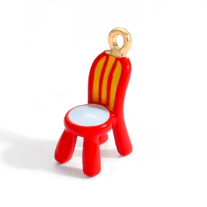 Creative chair pendant in red and yellow alloy with a golden loop for jewelry DIY