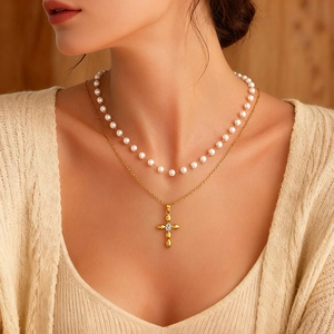 18K Gold Plated Stainless Steel Cross Pendant Necklace For Women Rhinestone Inlaid Religious Disc Oval Chain Fashion Jewelry