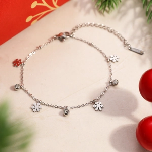 Elegant snowflake bracelet in stainless steel with zircon stones and 18K gold plating