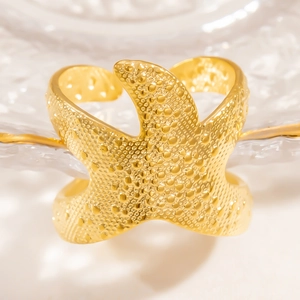 Anello stella marina stile oceano in acciaio inossidabile placcato oro 18K testurizzato