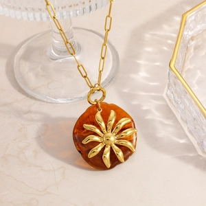 Collana vintage in acciaio inossidabile placcato oro 18k con ciondolo a margherita