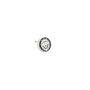 Silver retro crown lion head stud earring with intricate embossed coin design