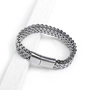 Bracelet pour Homme en Acier Titane Chaîne de Blé Double Rangée Carré Géométrique Argent Poli Bijoux Cadeau Fermoir Magnétique