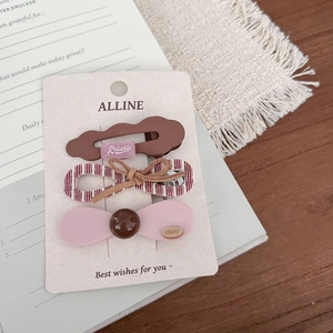 Three-piece retro hair clip set with blue stripes and cute ribbon on display card