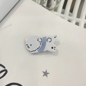 Pince à cheveux mignonne en acétate petit chien bichon blanc et ruban bleu pour fille