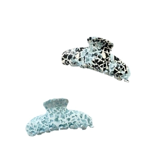 Grandes pinces à cheveux en acétate avec motif de glace craquelée et texture marbrée