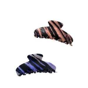 Grande pince à cheveux élégante en acétate avec motifs à rayures étoilées colorées et design shark