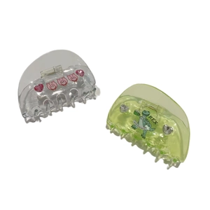 Transparent acetate hair clips set with heart pig and dinosaur patterns with rhinestones