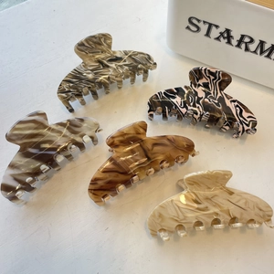 Handmade Cellulose Acetate Hair Claw Clip Marble Coffee Pattern Large Shark Hair Clip Minimalist Fashion Hair Accessories