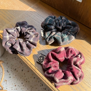 Vintage Plaid Fabric Scrunchies British Academy Style Pleated Hair Bands Retro Red Brown Elastic Hair Ties For Women