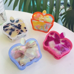 Cute Apple Shaped Acetate Hair Claw Clips For Women Large Colorful Fruit Shark Hair Clips Sweet Fashion Hair Accessories