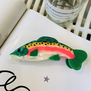 Rainbow trout hair claw clip made of acetic acid material for women's elegant updo style