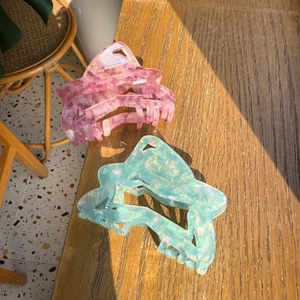 Women's Acetate Star Shape Hair Claw Clip Sweet Hollow Pentagram Shark Clip Elegant Marble Texture Hair Accessories
