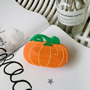 Pinza per capelli creativa a forma di zucca in acetato dai colori arancio e verde