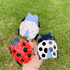 Pince Crabe en Acétate Forme Coccinelle Fait Main Animal Strass Pois Pince à Cheveux pour Femme Accessoires Cheveux