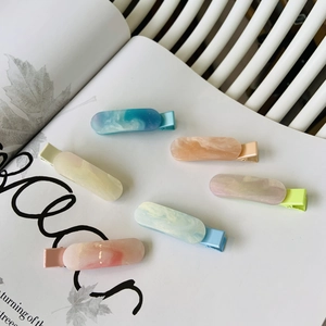 Barrettes à Cheveux en Acétate Texture Marbre Élégantes pour Femmes Filles Pinces à Bec de Canard Pailletées Couleur Gelée Style Coréen Coiffure