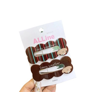 Lot de barrettes à cheveux marron à rayures avec illustrations de chiots et texte ensoleillé