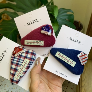 Sweet Fabric Plaid Heart Rabbit Hair Clips For Women Girls Knitting Triangular Side Clips With Rhinestone Hair Accessories
