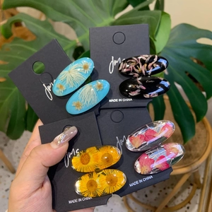 Romantische Harz Getrocknete Blumen Haarspangen Y2K Süße Transparente Ovale Haarnadeln Floral Seitenclips Für Damen Haarschmuck