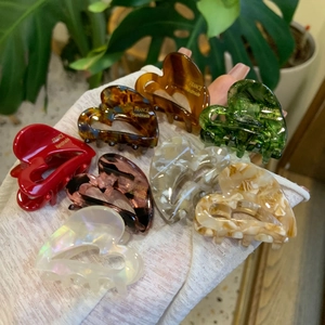 French Style Cellulose Acetate Heart Hair Clip Mini Hollow Hair Claw For Women Elegant Tortoise Shell Marble Hair Accessories