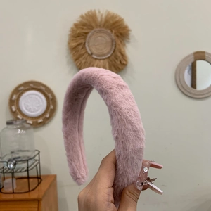 Pink plush thickened wide headband for women classic solid color warm winter hairband