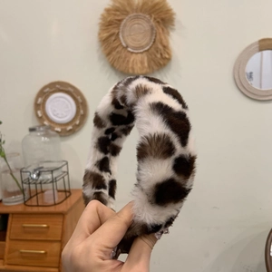 Serre-tête classique en peluche à motif léopard pour femme en fausse fourrure douce et chic
