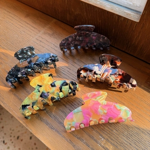 Grande Pince à Cheveux en Acétate de Cellulose Élégant Motif Marbré Fait à la Main Accessoires Cheveux Femme