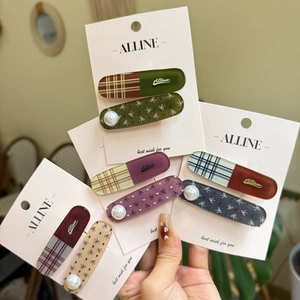Barrette à Cheveux Style Coréen en Acétate et Acrylique Avec Fausse Künstliche Perle Nœud Motif Plaid Cœur Pince Bec de Canard Femmes Filles