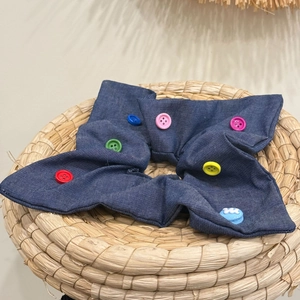 Retro denim scrunchie with colorful buttons on a woven mat, sweet Korean hair accessory