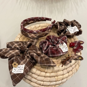 Women Vintage Plaid Bow Fabric Scrunchies Heart Hair Clips Headbands Faux Artificial Pearl Decor Handmade Hair Accessories