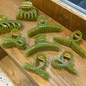 Elegant Sage Green Hair Claw Clip For Women High-End Bow Pumpkin Geometric Hair Clips Large Plastic Hair Accessories