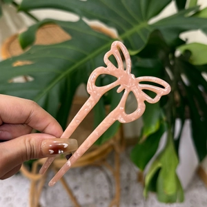 Elegante fermaglio per capelli a farfalla in acetato rosa marmorizzato per acconciature