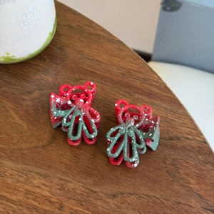Pinces à cheveux ours de Noël mignonnes en rouge et vert avec des pois blancs