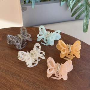 Eleganter Schmetterling Haarkralle 3D Hohl Doppelschicht Celluloseacetat Hai Clip Für Damen Täglich Haar Styling Zubehör