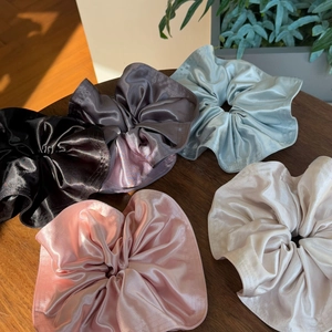 Large Satin Scrunchies Women Elegant Pearlescent Solid Color Ruched Hair Ties Soft Satin Like Hair Bands Daily Hair Accessories