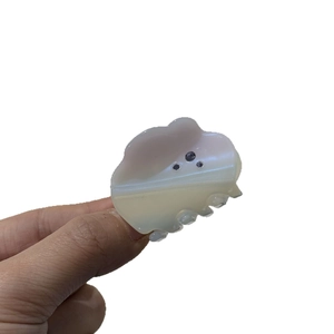 Pince à cheveux mignonne en forme de nuage en acétate avec strass blanc nacré
