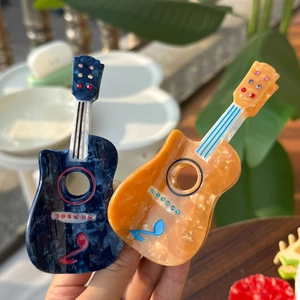 Cute Guitar Shape Cellulose Acetate Hair Claw With Rhinestones And Musical Note Pattern For Women Playful Music Hair Clip Headpiece