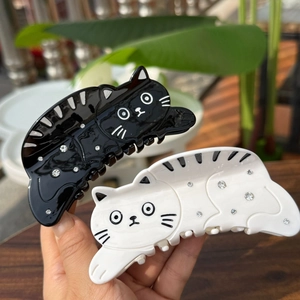 Cute Cat Shaped Acetate Hair Claw Clip With Rhinestone Detail Sweet Black White Animal Shark Clip For Women Hair Accessory