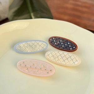 Pince à Cheveux Ovale en Acétate Vintage à Carreaux Avec Strass Pince Bec de Canard Douce Accessoires de Cheveux Élégants pour Femmes
