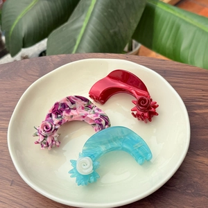 Handmade Acetate Rose Flower Hair Claw Clip Elegant Marble Pattern Semicircle Shark Clip For Women Fashion Hair Styling Accessory
