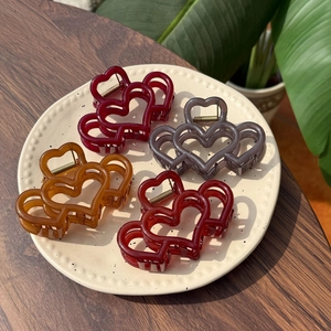 Pinza para el Pelo con Forma de Corazón Color Gelatina Pinza de Garra de Acrílico Accesorios de Peinado para Mujeres Niñas