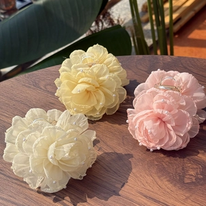 Sweet Chiffon Mesh Flower Hair Claw Clip Simulation Artificial Pearls Rhinestones Fresh Floral Large Shark Clip Women Hair Decor