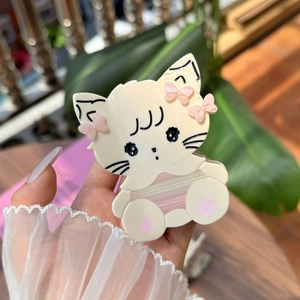 Cute cream acetate cat claw clip with pink bows and hearts for sweet hairstyles