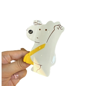Graziosa pinza per capelli a forma di cane bianco in acetato con borsa gialla