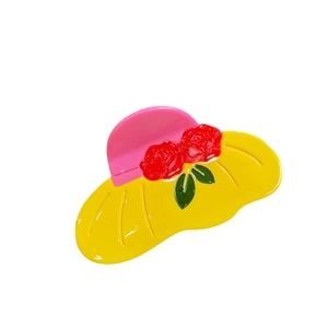 Creative yellow hat-shaped claw clip with red rose flowers and green leaves decoration