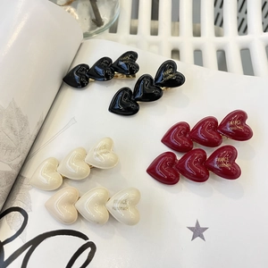 Barrettes à Cheveux Élégantes en Acétate Triple Cœur Pinces Latérales en Résine avec Lettrage France Handmade pour Femmes