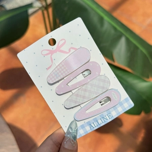 Pink checkered and solid BB hair clips set with sweet girl design for women