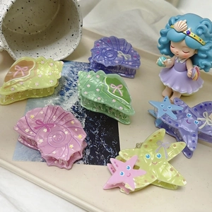 Summer Ocean Theme Acrylic Hair Claw Clips Starfish Conch Shell Bowknot Design Sweet Non-Slip Hair Clips For Women Girls Beach Vacation Accessories